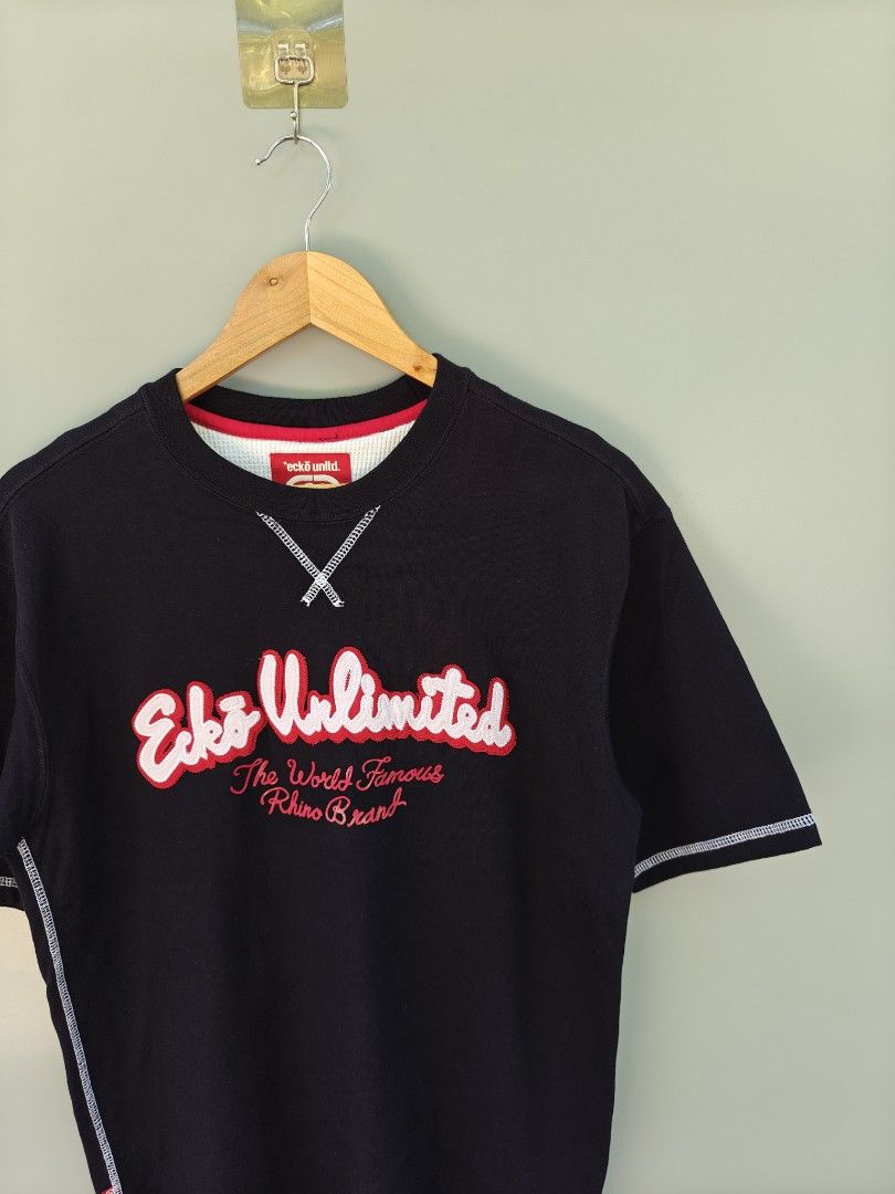 Y2k Ecko Unlmtd (Category: Tshirts & Polo Shirts ) located in Alaminos. Submitted by epargne (Listing ID 1469015365, Image 2). Description: ◾Size : Medium ◾Dimes : Length" 27.5, Width"20.5 ◾LIKENEW CONDITION! ◾WASHED W/ FABCON AND READY TO WEAR 🛒Price : + Shipping fee.