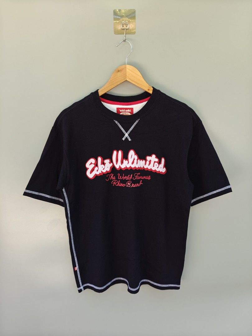 Y2k Ecko Unlmtd (Category: Tshirts & Polo Shirts ) located in Alaminos. Submitted by epargne (Listing ID 1469015365, Image 1). Description: ◾Size : Medium ◾Dimes : Length" 27.5, Width"20.5 ◾LIKENEW CONDITION! ◾WASHED W/ FABCON AND READY TO WEAR 🛒Price : + Shipping fee.