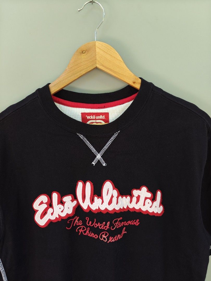 Y2k Ecko Unlmtd (Category: Tshirts & Polo Shirts ) located in Alaminos. Submitted by epargne (Listing ID 1469015365, Image 3). Description: ◾Size : Medium ◾Dimes : Length" 27.5, Width"20.5 ◾LIKENEW CONDITION! ◾WASHED W/ FABCON AND READY TO WEAR 🛒Price : + Shipping fee.