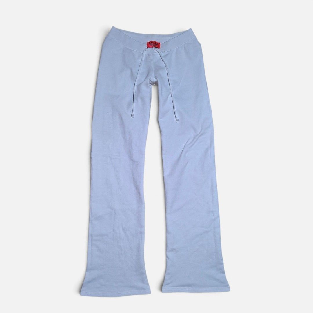 Y2k juicy Sweatpants (Category: Other Bottoms) located in Manila. Submitted by markjethro.rubenta (Listing ID 1469132810, Image 2). Description: Dimes : Waistline 26-30 x Haba 41.