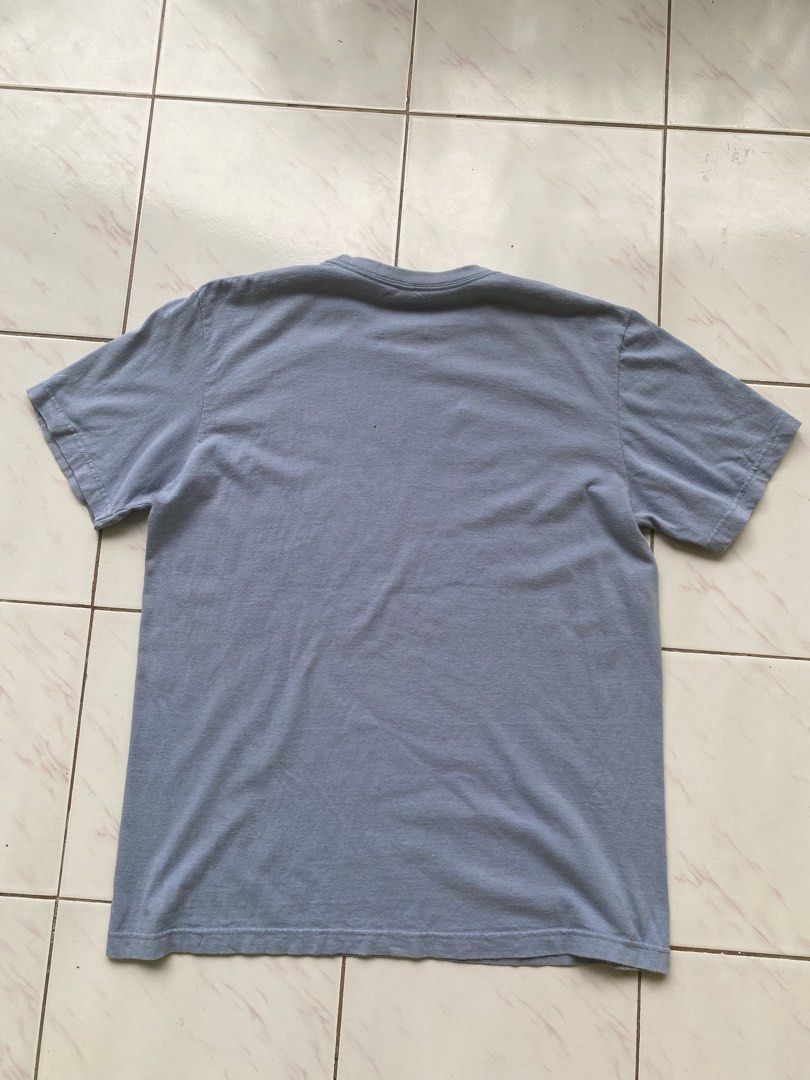 Y2k Southpole (Category: Tshirts & Polo Shirts ) located in Alimodian. Submitted by curatednamgabasura_ilo (Listing ID 1469035111, Image 2). Description: Y2k Southpole With beads Missing beads Crack prints Dot Stain 22 29.5.