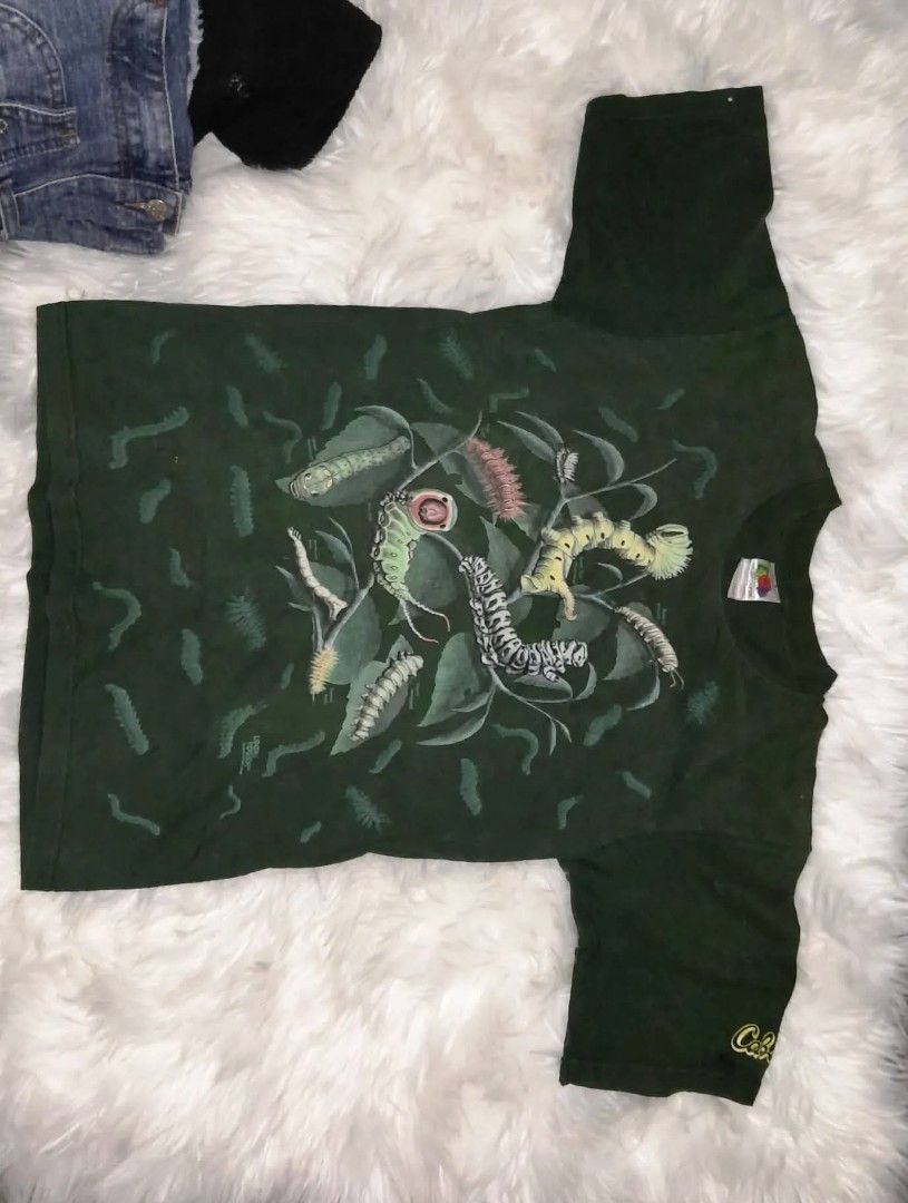 Y2K Starter Pack Bundle 5pcs - Branded + Basics - S-M (Category: Activewear) located in Manila. Submitted by mecai_thrift (Listing ID 1469116370, Image 3). Description: Y2K / VINTAGE BUNDLE TAKE ALL 🔥 BRANDED + BASICS - S-M FOR SALE: Y2K STARTER PACK BUNDLE - 7PCS TAKE ALL Loc: Quezon City - Can ship via J&T / Lalamove INCLUSIONS (7pcs): 1. GAP Striped Long Sleeve Button Down - M Brand: GAP Authentic | Old Money / Office Aesthetic | Price if sol