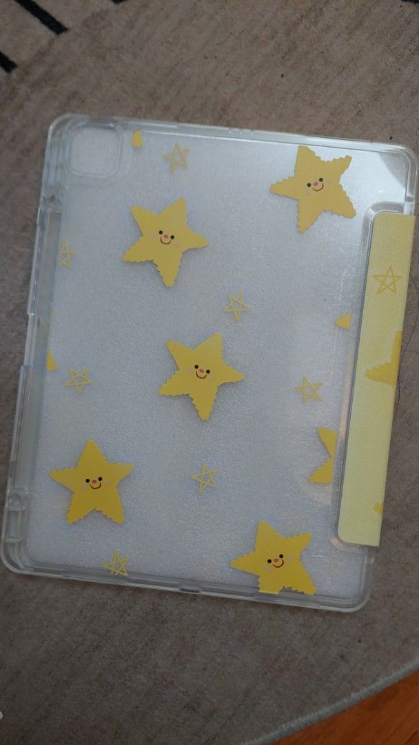 Y-shape Case iPad Pro 12.9 2018-2022 (Category: Cases & Sleeves) located in Quezon City. Submitted by pattiltd (Listing ID 1469003319, Image 2). Description: BRAND NEW RFS: wrong size.