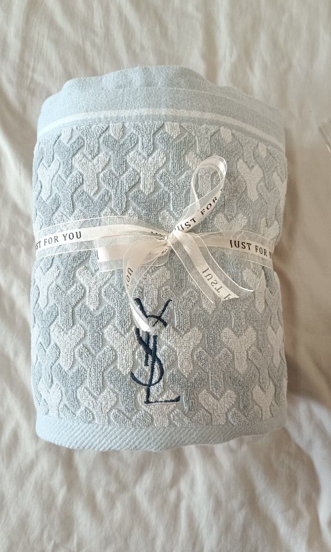 YSL Towel Blanket 140x190cm (Category: Bedding & Towels) located in Makati City. Submitted by jstreasuredfinds (Listing ID 1469003500, Image 1). Description: 140x190cm Washed and sanitized 100% cotton.