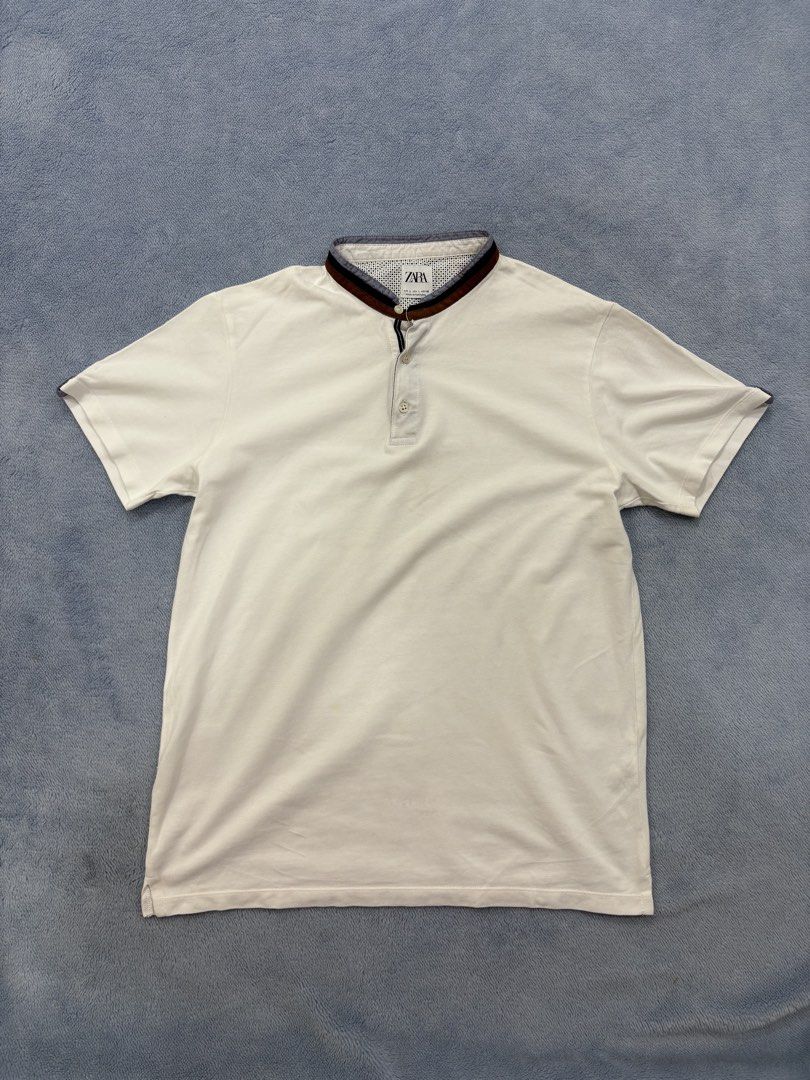 Zara Cream Polo (Category: Tshirts & Polo Shirts ) located in Alburquerque. Submitted by ukay_ni_edgar (Listing ID 1469023066, Image 1). Description: .