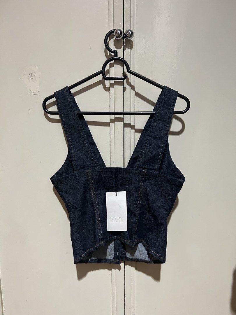 Zara Denim Top (Category: Sleeveless) located in San Juan City. Submitted by kimchiginger123 (Listing ID 1469019930, Image 2). Description: - brand new, never used with tag - price negotiable!!!.