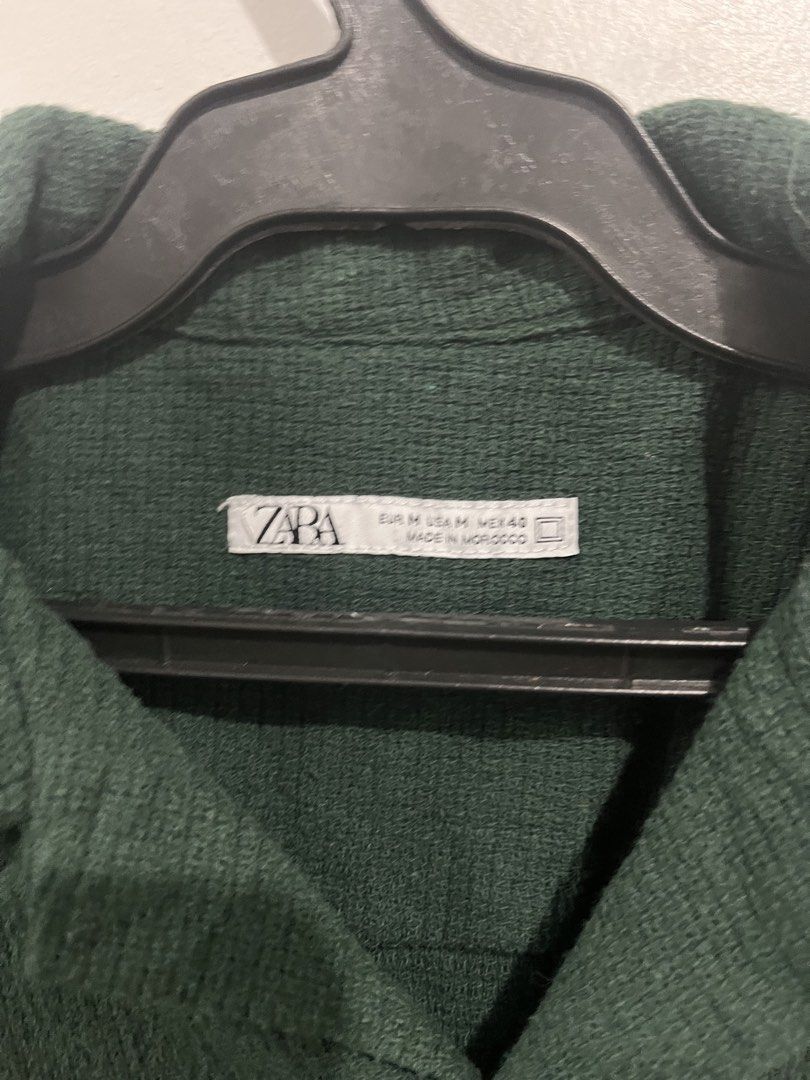Zara Green Blouse (Category: Blouses) located in Manila. Submitted by jhcollections (Listing ID 1469159456, Image 2). Description: Zara Greeb Blouse Medium on label but can fit up to large Complete buttons Actual photos posted J&t/grab/Lalamove.