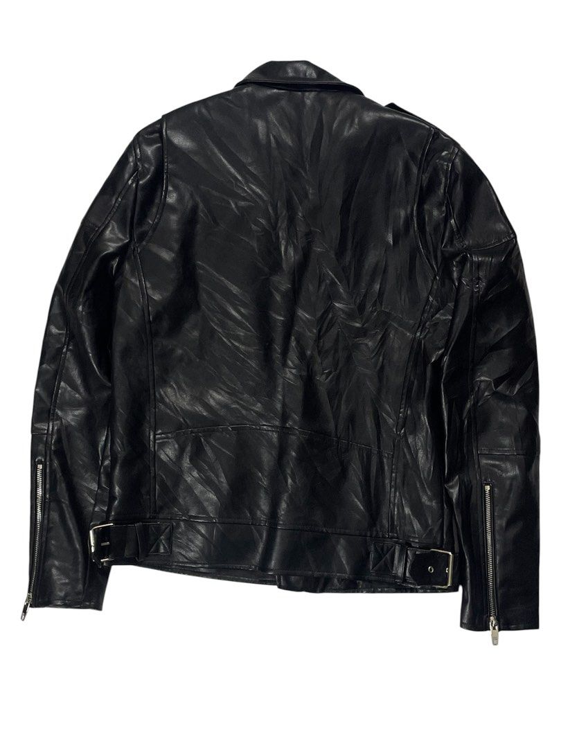 ZARA MAN LEATHER BIKER JACKET (Category: Coats, Jackets and Outerwear) located in Pasay City. Submitted by digital_wardrobe.ph (Listing ID 1468972382, Image 3). Description: ZARA MAN LEATHER BIKER JACKET details size: small - medium width: 20 length: 26 price: 1,500 location: pasay city.