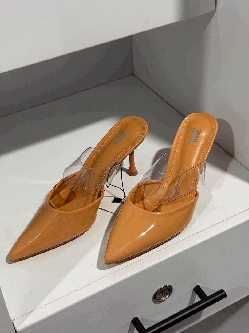 Zara Nude Heels (Category: Heels) located in Manila. Submitted by aiman_sole5 (Listing ID 1468933044, Image 2). Description: SALE❗️ SALE❗️ SALE❗️ ₱850 Inclusion: Box and paperbag Available size: 36. 37. 38. 39. 40 📍 Dasma, Cavite - Lalamove available (same day delivery) - JNT shipping available.