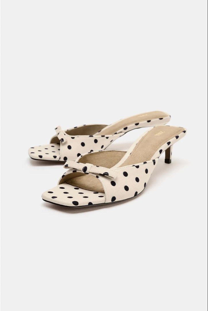 Zara Polka Dot Kitten Heel Mule Sandals (Category: Heels) located in Caloocan City. Submitted by hamhazeyto17517 (Listing ID 1469053847, Image 3). Description: PRE ORDER Authentic & Original Brand Delivered within 4-5 days Available sizes: 35-40 (Add 1 if wide footed) With box & paper bag Loc: Bulacan & Tarlac .