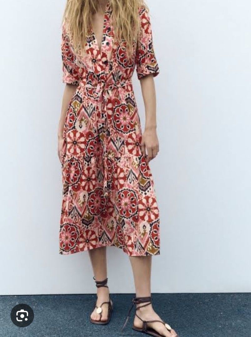 Zara Printed Dress (Category: Dresses) located in Baguio. Submitted by k_style_co_preloved (Listing ID 1469160977, Image 2). Description: ON SALE! SALE! SALE! 🎉 ✨ SALE GUIDELINES ✨ 📌 Fixed Price Only – All sale items are offered at their final prices. No haggling or further negotiations, please. ❤️ 📏 Flat-Lay Measurements: waist: length: 🔎 Flaws/Remarks: Authentic zara 💯. Preloved im good condition 9/10 💸 PAYMENT METHOD: bank transfer, gcas