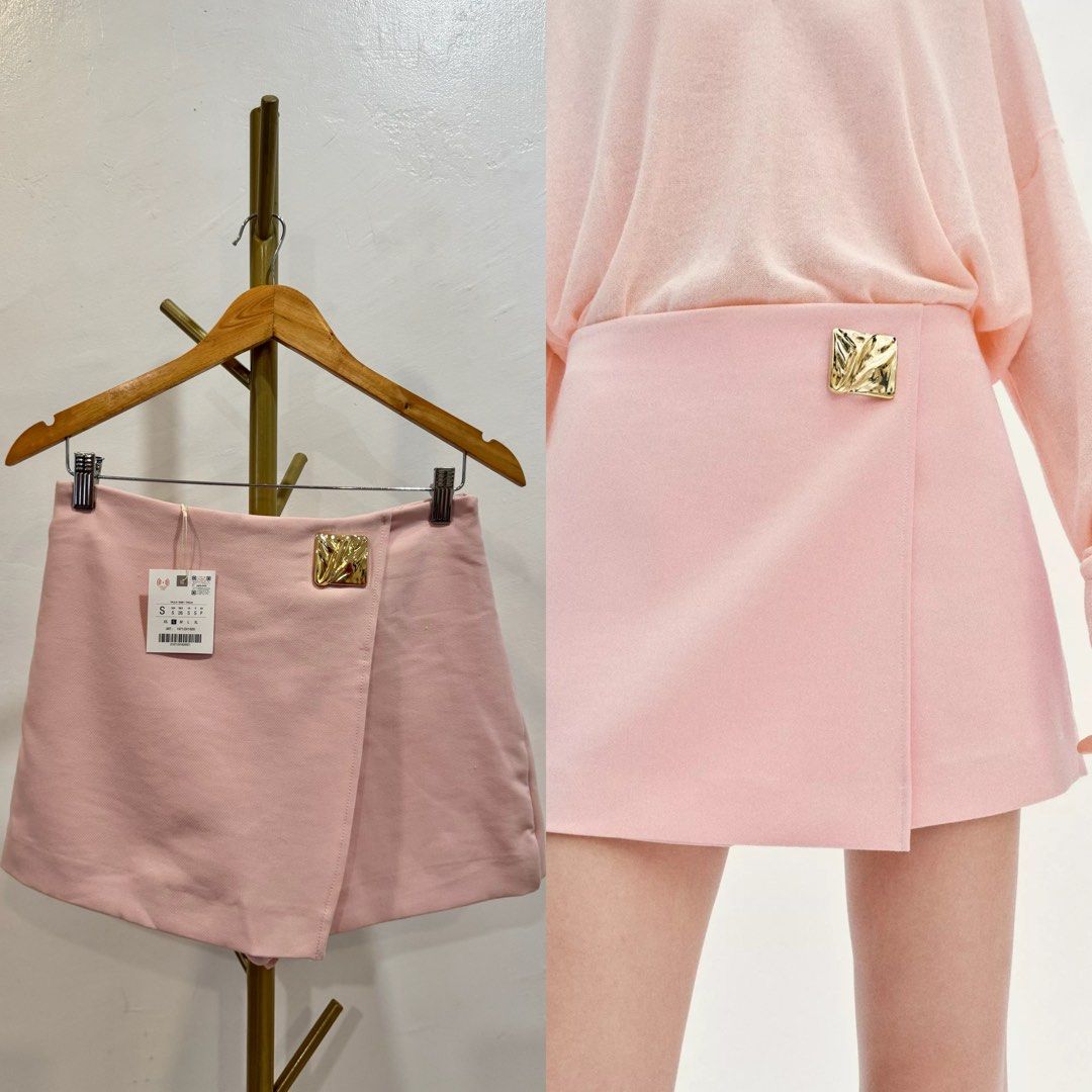 Zara Skorts (Category: Shorts) located in Quezon City. Submitted by shopper_xoxo (Listing ID 1469037078, Image 1). Description: Brand new with tag 😊 📦 From Zara Japan 🚚 On hand and ready to ship MOP: GCash and BPI Shipping starts at ₱65 only ✨ .