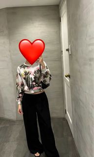 (Category: ) located in . Submitted by famsale2016 (Listing ID 1464976660, Image 1). Description: .