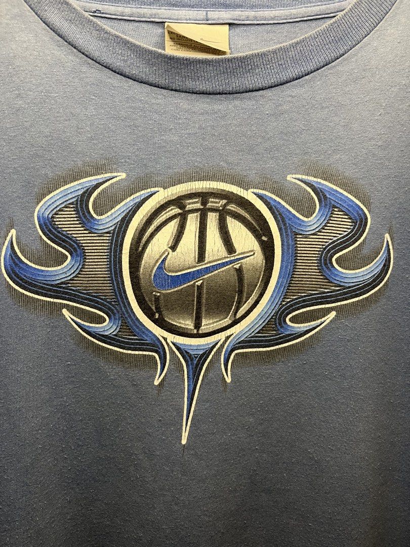 00s Nike Tee (Category: Tshirts & Polo Shirts ) located in Baguio. Submitted by ezrab. (Listing ID 1465503122, Image 1). Description: 00s Nike Tee Y2k 20x27 .
