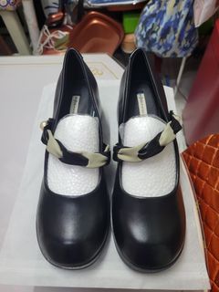 （分類：）位於 。 由 helenfs441 提交（商品編號 1465538669，圖片 1）。簡介： 。