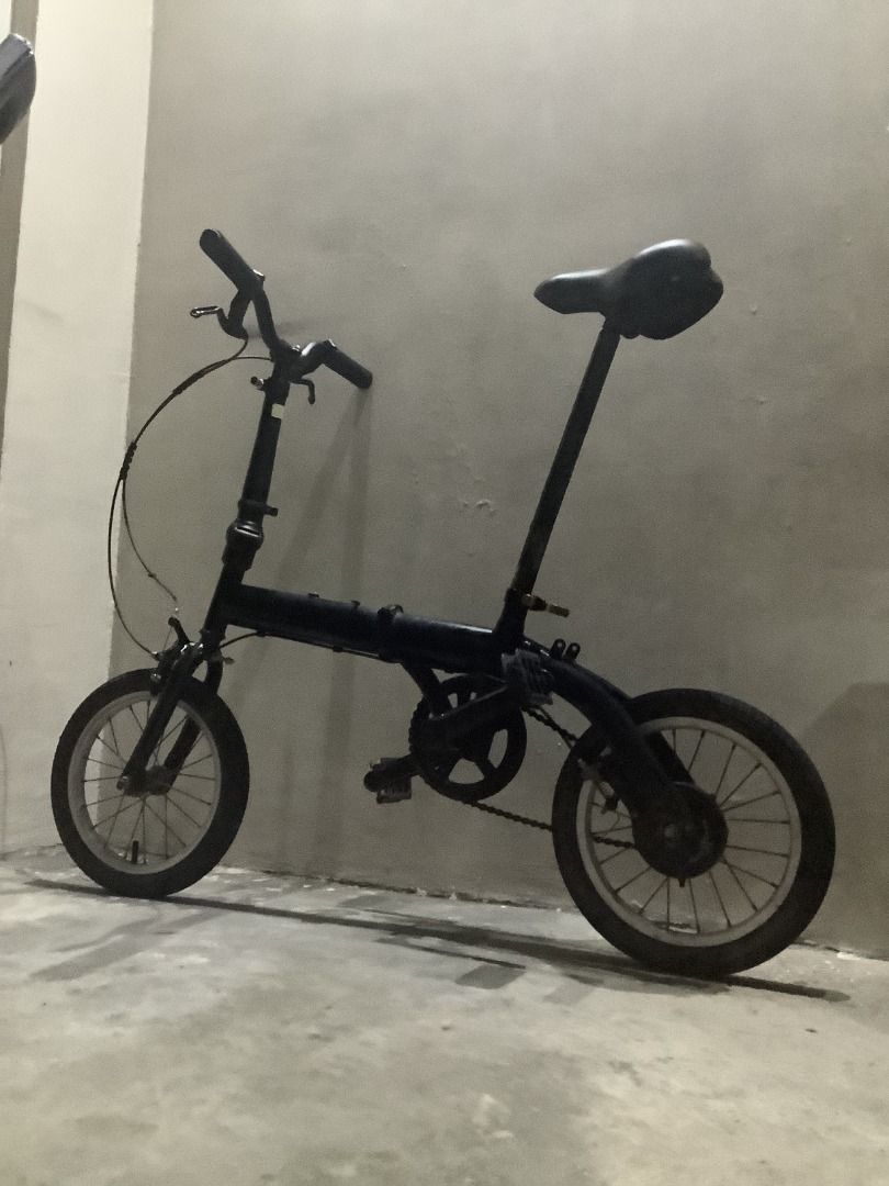 14” Folding Bike — Sanhem BYA-412 (Category: Bicycles) located in Rizal. Submitted by casheworks (Listing ID 1465503630, Image 1). Description: Selling my 14” Folding Bike with Steel 3 Folds Frame — Sanhem BYA-412. RFS: Not using anymore Condition / Issues: Has some battle scars and rust on certain parts Bearings need to be oiled. Still functional, but selling as-is Specs: 14” Wheel Size Single Speed 48T Crank / 11T Cog 1.75” CST Tires & Inner Tu