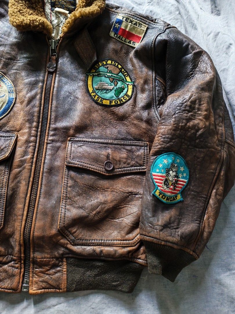 1980s Avirex US navy type G-1 flight leather jacket (Category: Coats, Jackets and Outerwear) located in Baguio. Submitted by used_clothing2600 (Listing ID 1465479207, Image 3). Description: Avirex USA 1980s type G-1 flight leather jacket size XS verygood condition signs of usage pit to pit 24 length 26 shoulders 22 sleeve length 22.5 P 12,500.