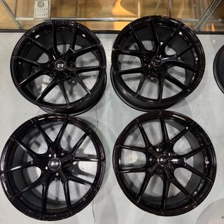 (Category: ) located in . Submitted by exoticwheels (Listing ID 1465396272, Image 1). Description: .