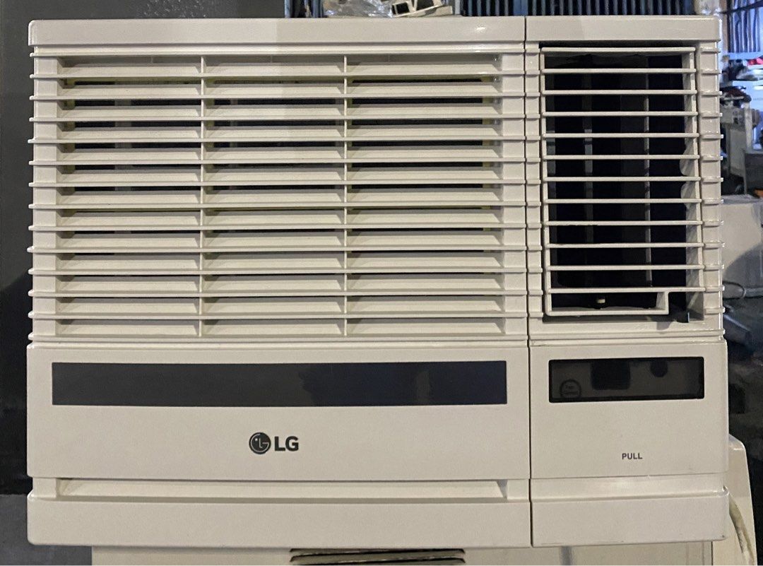 1HP LG Window Air Conditioner Unit (Category: Air Conditioning and Heating) located in Manila. Submitted by almira_03 (Listing ID 1465404344, Image 1). Description: - Brand: LG - Type: Standard window air conditioner - Color: Clean white - Features: Horizontal front louvers with adjustable vertical vents - Controls: Easy-to-use control panel with pull handle - Condition: Well-maintained and icy cold - FREE DELIVERY - COD PAYMENT - SAME DAY DELIVE