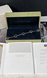 （分類：）位於 。 由 moomoo_luxury 提交（商品編號 1465407924，圖片 1）。簡介： 。
