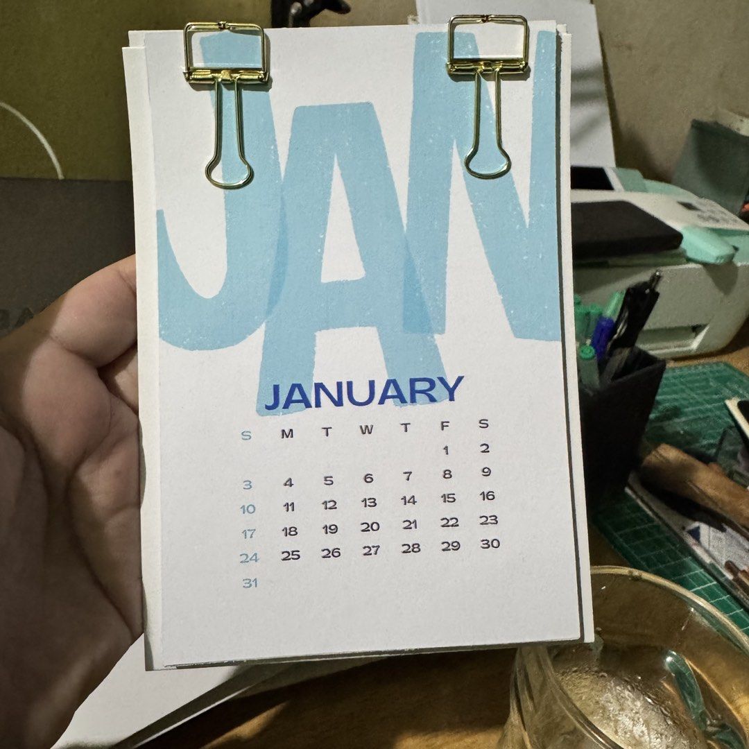2027 Mini Desk Calendar (Category: Other Stationery & Craft) located in Makati City. Submitted by jinger_21 (Listing ID 1465484366, Image 2). Description: 200gsm glossy photo paper 350gsm foldcote With the option of binder clips or double loop wire Php 250 plus shipping fee With discounts for bulk orders Process lead time is 3-5 days depending on the volume of orders Payment first before shipout.