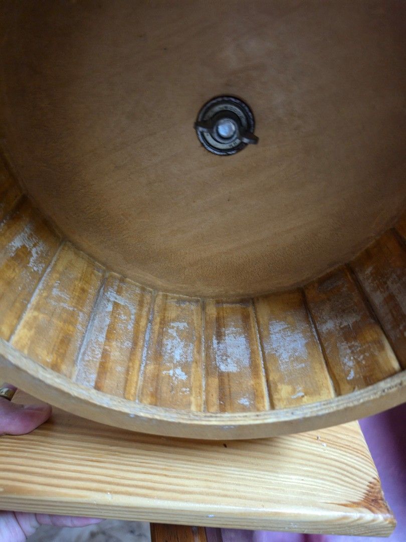 21cm Wooden Hamster Wheel (Category: Homes & Other Pet Accessories) located in Quezon City. Submitted by snowflakes.specials (Listing ID 1465411852, Image 2). Description: From Little Ham Supplies RFS: Decluttering.