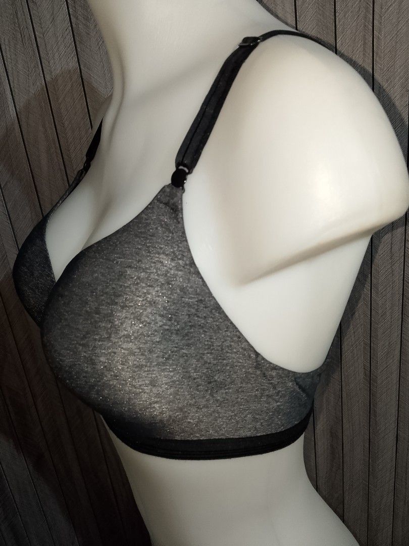 34c WARNERS nonwire bra padded (Category: Undergarments & Loungewear) located in Manila. Submitted by truecrystal-1407 (Listing ID 1465448647, Image 3). Description: .