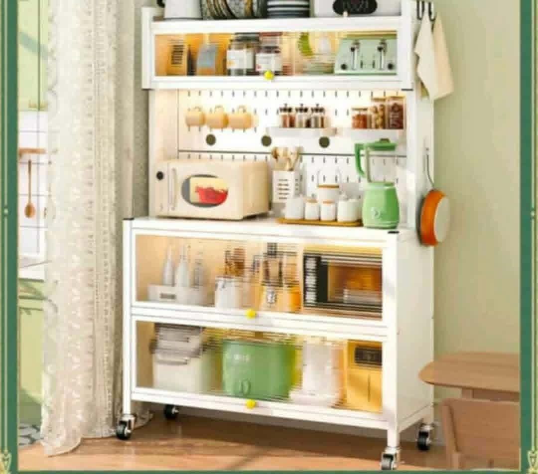 56cm kitchen cabinet (Category: Shelves, Cabinets & Racks) located in Manila. Submitted by dolorchris69891 (Listing ID 1465386833, Image 2). Description: 56cm kitchen cabinet.
