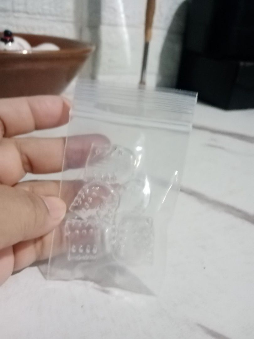 6 Silicone caps (Category: Home Improvement Tools & Accessories) located in Caloocan City. Submitted by 4kidsstore (Listing ID 1465481925, Image 1). Description: .