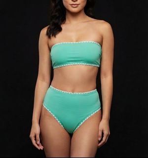 (Category: ) located in . Submitted by lucylondonshop (Listing ID 1465494845, Image 1). Description: .