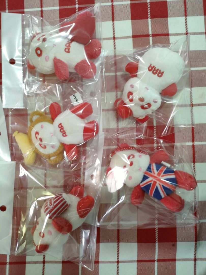 AAA Panda Charms (Category: Plushies & Soft Toys) located in Bulacan. Submitted by hunterherojapanjdm (Listing ID 1465431595, Image 1). Description: 130 each.