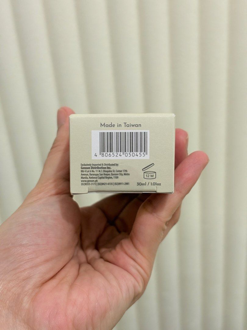 ABSIDY BEAUTY WEIGHTLESS TOUCH FOUNDATION (1N) (Category: Makeup) located in Antipolo. Submitted by prettymomma_ (Listing ID 1465438772, Image 3). Description: ABSIDY BEAUTY WEIGHTLESS TOUCH FOUNDATION Shade: 1N Brandnew. Original price: ₱695 Selling for ₱550.