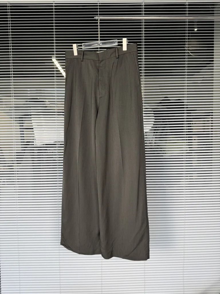 Acne Studios 26SS Tailored herringbone trousers (Category: Luxury Apparel) located in Makati City. Submitted by donda.archives (Listing ID 1465413011, Image 1). Description: -175cm/70kg, wear 44, the waist is slightly tight, but size 46 will run a bit big. Recommended to measure your waist circumference first. -Main fabric 100% viscose, lining 100% cotton. -Custom-woven fabric, special specification. -Premium suit lining construction. -Custom zip