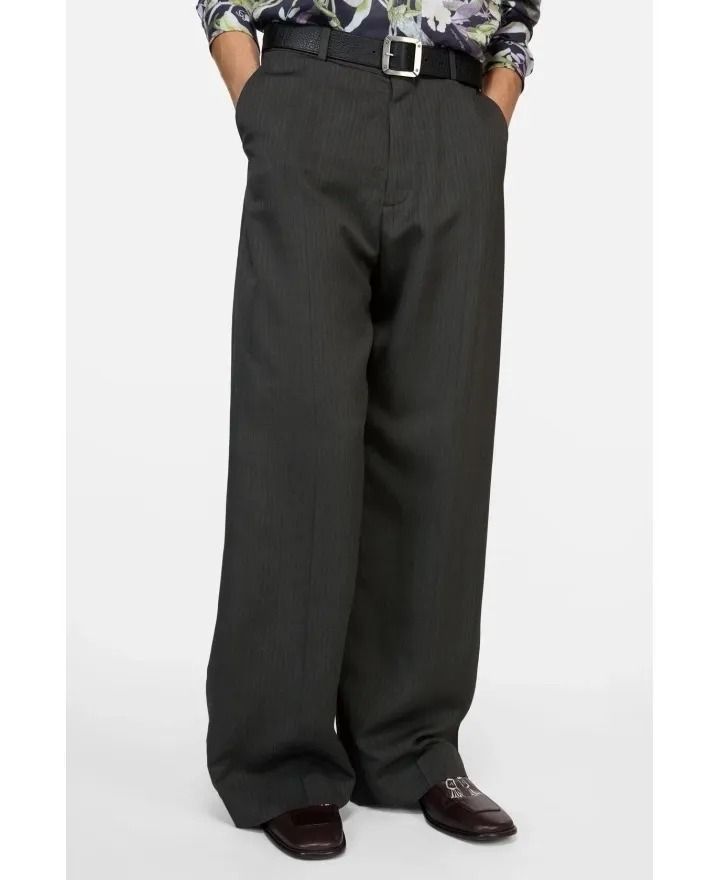 Acne Studios 26SS Tailored herringbone trousers (Category: Luxury Apparel) located in Makati City. Submitted by donda.archives (Listing ID 1465413011, Image 3). Description: -175cm/70kg, wear 44, the waist is slightly tight, but size 46 will run a bit big. Recommended to measure your waist circumference first. -Main fabric 100% viscose, lining 100% cotton. -Custom-woven fabric, special specification. -Premium suit lining construction. -Custom zip