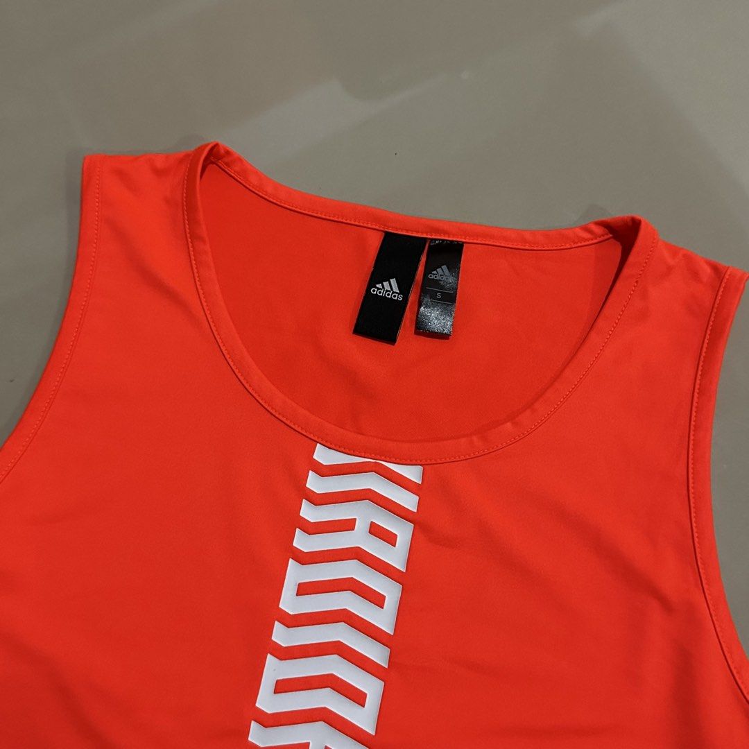 Adidas Athletic Tank Top (Category: Activewear) located in Irosin. Submitted by kylebri (Listing ID 1465509810, Image 3). Description: Adidas Athletic Tank Top good as new condition no issue small 18W x 27L direct message me ! 📥.