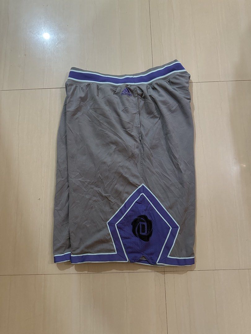 Adidas Diamond (Category: Shorts) located in Alitagtag. Submitted by bhthrift_30 (Listing ID 1465504563, Image 3). Description: Adidas Diamond Size XL 1k freeship Dm📩.