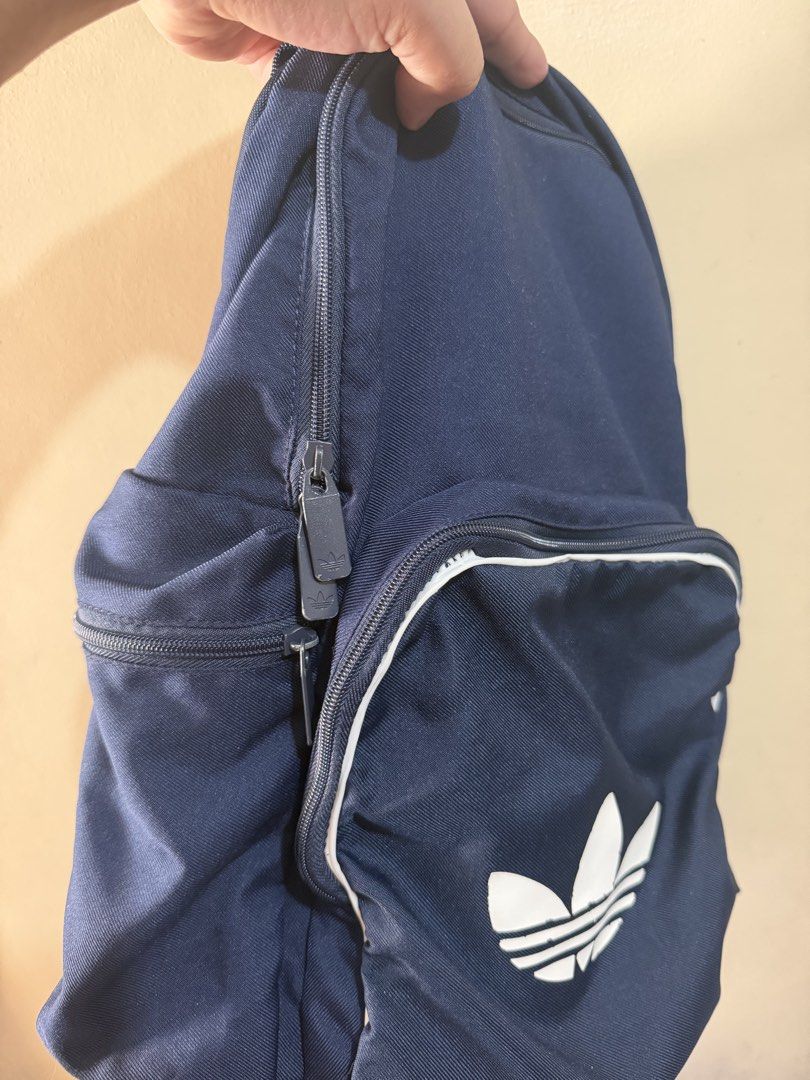 Adidas lifestyle bag (Category: Backpacks) located in San Juan City. Submitted by royceee (Listing ID 1465389066, Image 2). Description: .