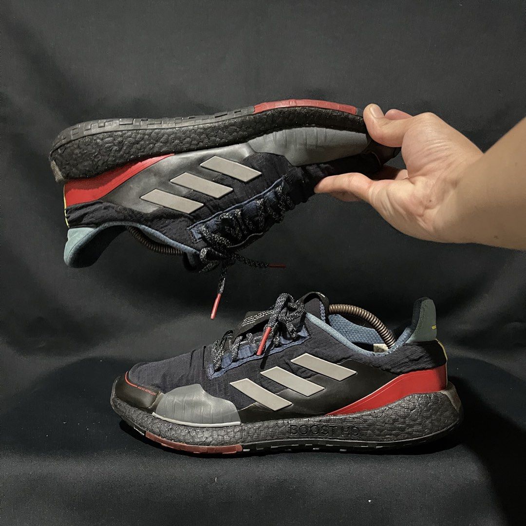 Adidas PulseBoost HD Guard Red Black Shoes (Category: Sneakers) located in Bulacan. Submitted by ogieeee (Listing ID 1465542218, Image 3). Description: - Brand: Adidas PulseBoost HD Guard - Colorway: Black and Red - Size: US 10 / EUR 44 / CM 28 - Water-repellent upper to keep feet dry - Distinctive Boost midsole for ultimate comfort - Unique 'GUARD' text branding on the heel counter - Outsole has great grip left - Condition: Moderate wear around 