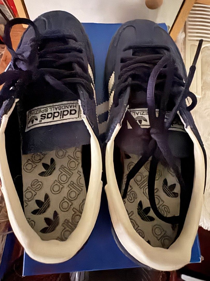 Adidas Spezial (Category: Sneakers) located in Manila. Submitted by dollyshousecollection (Listing ID 1465408773, Image 3). Description: Original Adidas Spezial bought from adidas store •100% original •money back guarantee if proven fake •no flaws, no scratches •Used once •10/10 condition like new •negotiable Size guide : UK- 4 Cm- 22.5 Eur- 36 2/3 US- 6 womens Rfs: wrong size.