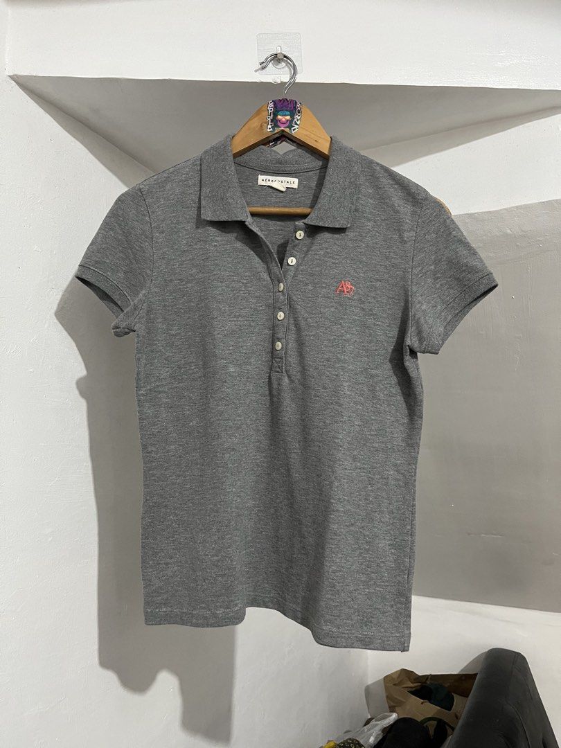 Aeropostale Gray Polo “A87” (Category: Others Tops) located in Rodriguez. Submitted by eczts (Listing ID 1465433934, Image 2). Description: Excellent.