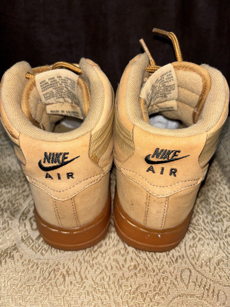 AF1 High 'Flax' (Category: Sneakers) located in Manila. Submitted by gurleecloset (Listing ID 1465452839, Image 3). Description: Complete inclusions Please see picture for issues Location sampaloc manila.