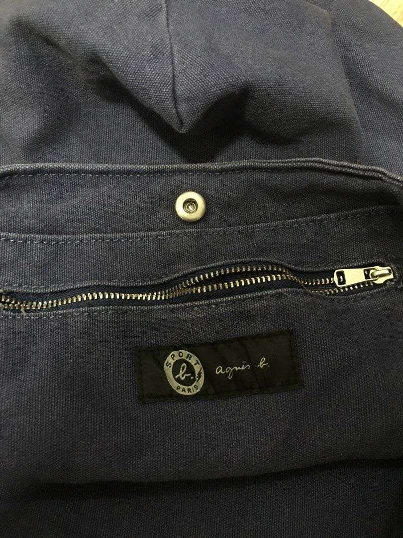 Agnes B. canvas tote bag (Category: Tote Bags) located in Manila. Submitted by terlterlterl (Listing ID 1465530274, Image 3). Description: no issue needs wash.