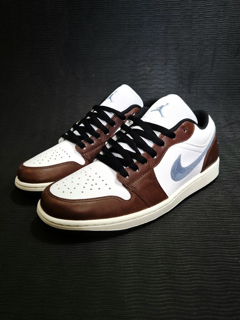 Air Jordan 1 Low SE 'Brown Blue Grey' (Category: Sneakers & Footwear) located in Manila. Submitted by jrtgunao32451 (Listing ID 1465393136, Image 1). Description: ▪︎Php 4,500 (Below SRP Php 7,895) ▪︎Size: 9.5 US | 10 US Men's ▪︎Brand new with OG box ▪︎Proof of previous transactions: 📌 Follow us on FB and IG: jjcsoles 📌 ▪︎Mode of Payment: Gcash /BPI /BDO 🚚 Lalamove / LBC (Shipping fee will be shouldered by the buyer) 📍Meet-up (Near LRT2 Antipo
