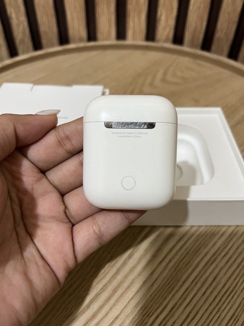 Airpods gen 2 (Category: Earphones) located in Santa Rosa. Submitted by chaannecs (Listing ID 1465441917, Image 3). Description: Apple airpods gen 2 With box and receipt No issues 3,000 Sta rosa laguna area.