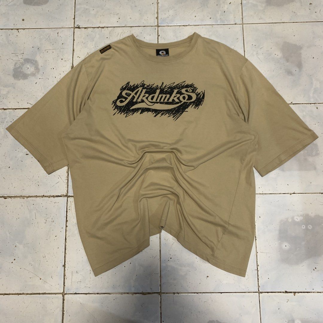 Akademiks 2000’s Y2K Scribble Logo Tshirt (Category: Formal Shirts) located in Cebu City. Submitted by kris.collctv (Listing ID 1465429988, Image 2). Description: Akademiks 2000’s Y2K Scribble Logo Tshirt Size 3XL No Flaw/s Excellent condition Cebu City .