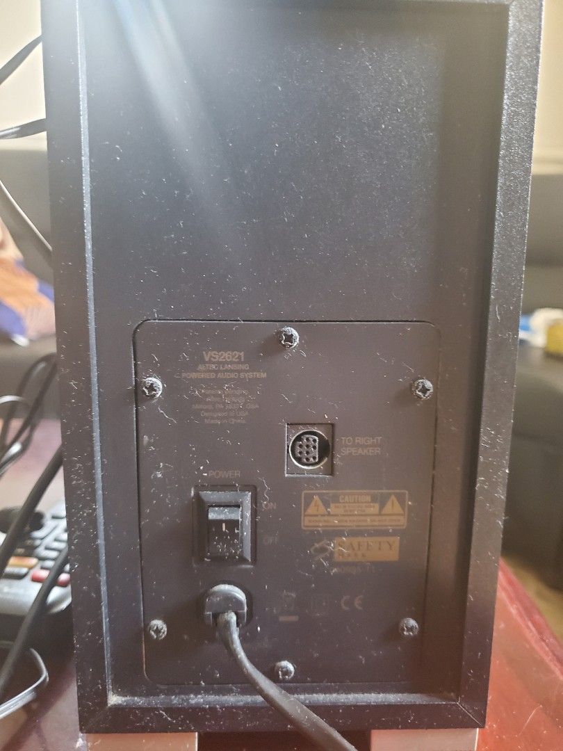 Altec Lansing VS2621 2.1 Speaker System (Perfect Working Condition) (Category: Other Audio Equipment) located in Malolos. Submitted by rinkoshrimps (Listing ID 1465427133, Image 2). Description: .