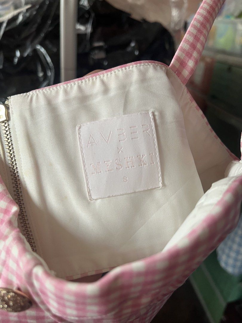 Amber x Meshki Pink gingham sleeveless top (Category: Others Tops) located in Manila. Submitted by justshop.ph (Listing ID 1465545904, Image 2). Description: bust 32-33 length 6in.