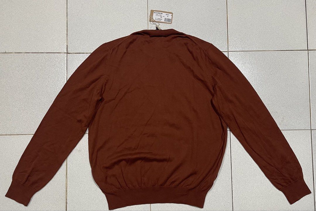 APC Sweater (Category: Coats, Jackets and Outerwear) located in Mandaue City. Submitted by MJ_80 (Listing ID 1465462910, Image 2). Description: Womens APC Sweater Size XL on tag Dimes : 20.5 X 25.5 See photos for measurements Price: 1,950 .