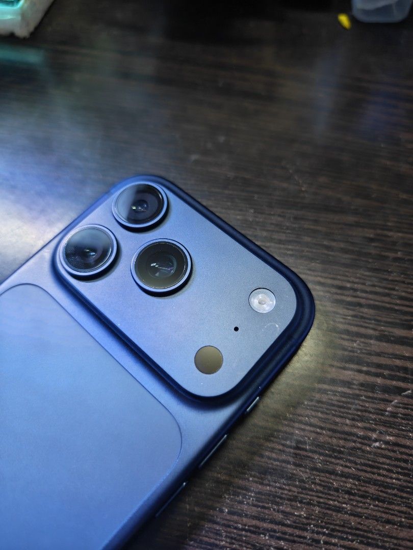 Apple iPhone Blue (Category: Cases & Sleeves) located in Cainta. Submitted by ipotchgadget (Listing ID 1465448568, Image 2). Description: for sale or swap apple iPhone 17Pro 256gb Factory Unlock NTC - Color: Blue - Camera: Triple camera setup - Condition: Clean body, no major scratches - Battery Health: 89% (371 cycle counts) - Status: Factory unlocked, wiped, and ready for setup package: unit charger case meet up - Pasig area nearby - other plac