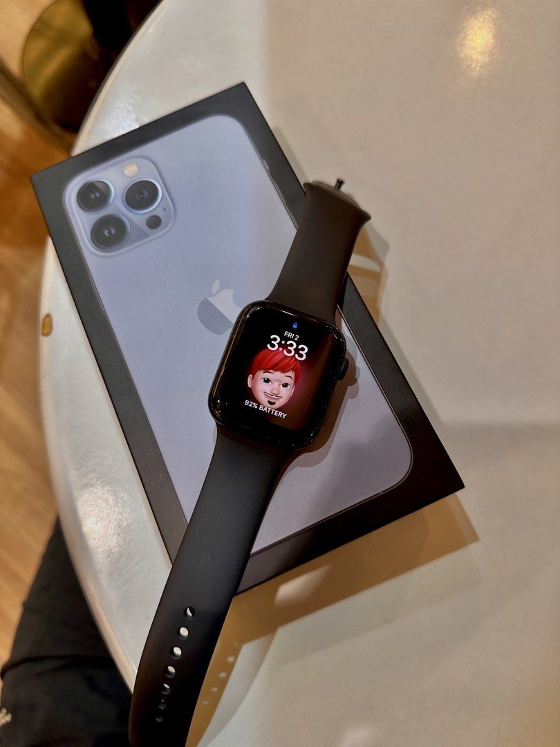 Apple Watch SE 2nd Gen | Black (Category: Other Mobile & Gadget Accessories) located in Dasmarinas. Submitted by smsebtian (Listing ID 1465510453, Image 1). Description: Apple Watch SE 2nd Gen Details: 44mm 83% bh All working Issue: paintchips on sides Unit with original strap - w/ extra straps - w/ 2 cases - no box Rfs. Upgraded.